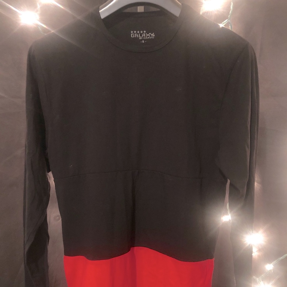 Modern long sleeve shirt!